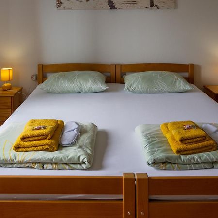 Ferienwohnung Sea View Retreat With 170Mbps Wifi And Sunny Balcony Kastav Exterior foto